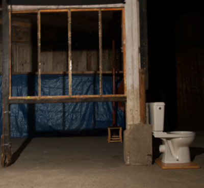 L'installation de Toilettes pour tous 2, photo de Robert Merter